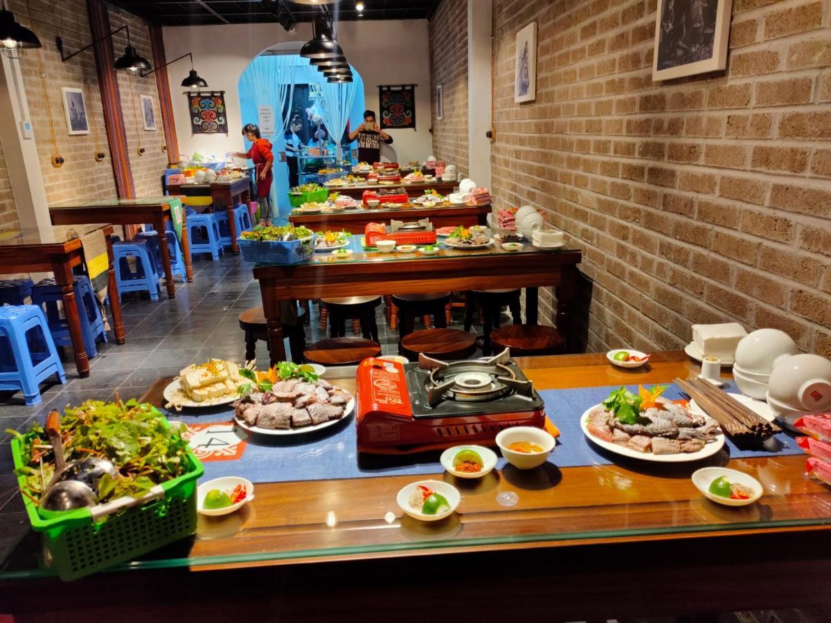 Ethnic House Lounge Bar & Hostel 同文 外观 照片